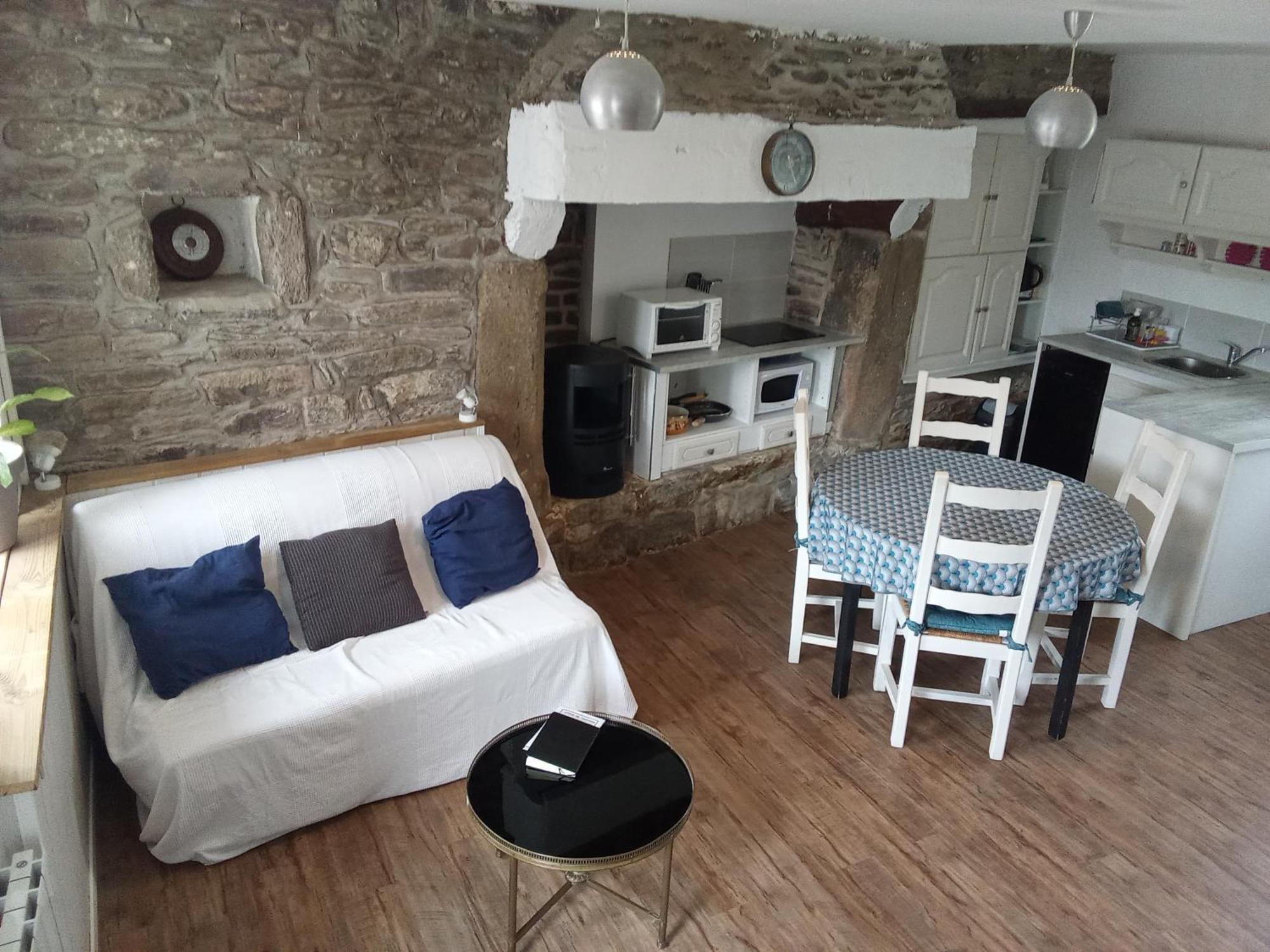 Ti An Traon Le Petit Gite En Coeur De Bretagne Carhaix-Plouguer Extérieur photo
