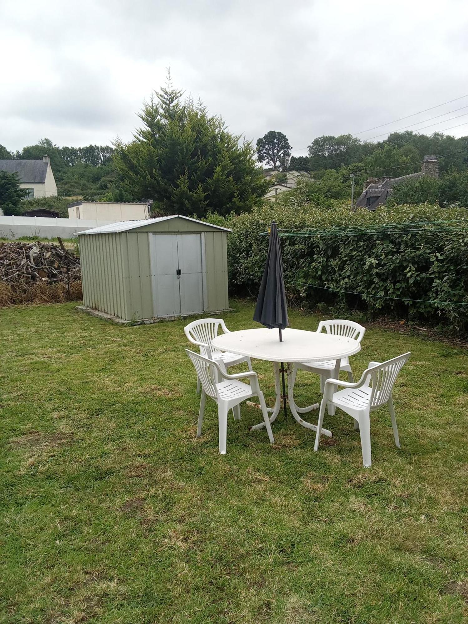 Ti An Traon Le Petit Gite En Coeur De Bretagne Carhaix-Plouguer Extérieur photo